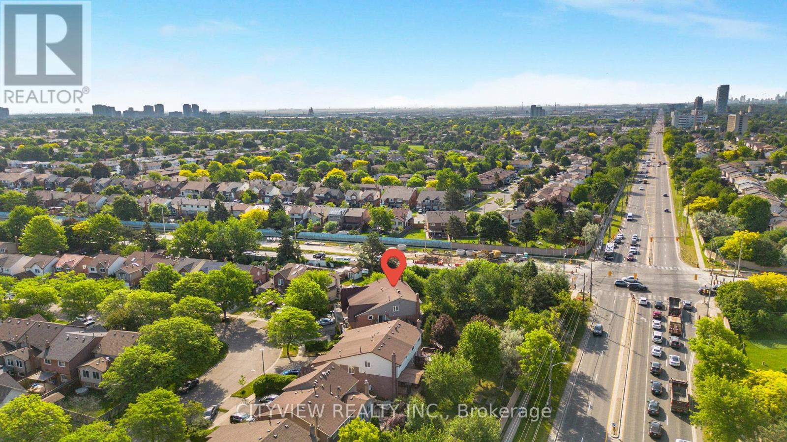 28 Foxacre Row, Brampton, Ontario  L6V 3P5 - Photo 5 - W12980422