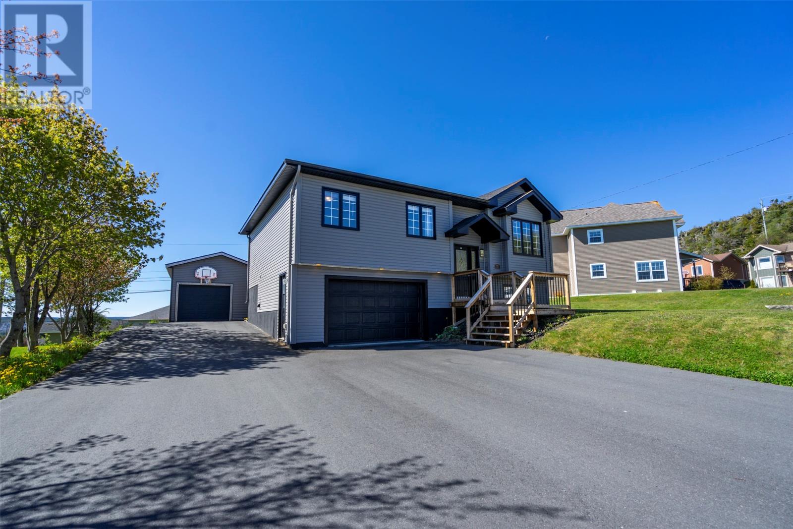 33 Badcock Boulevard, Bay Roberts, Newfoundland & Labrador