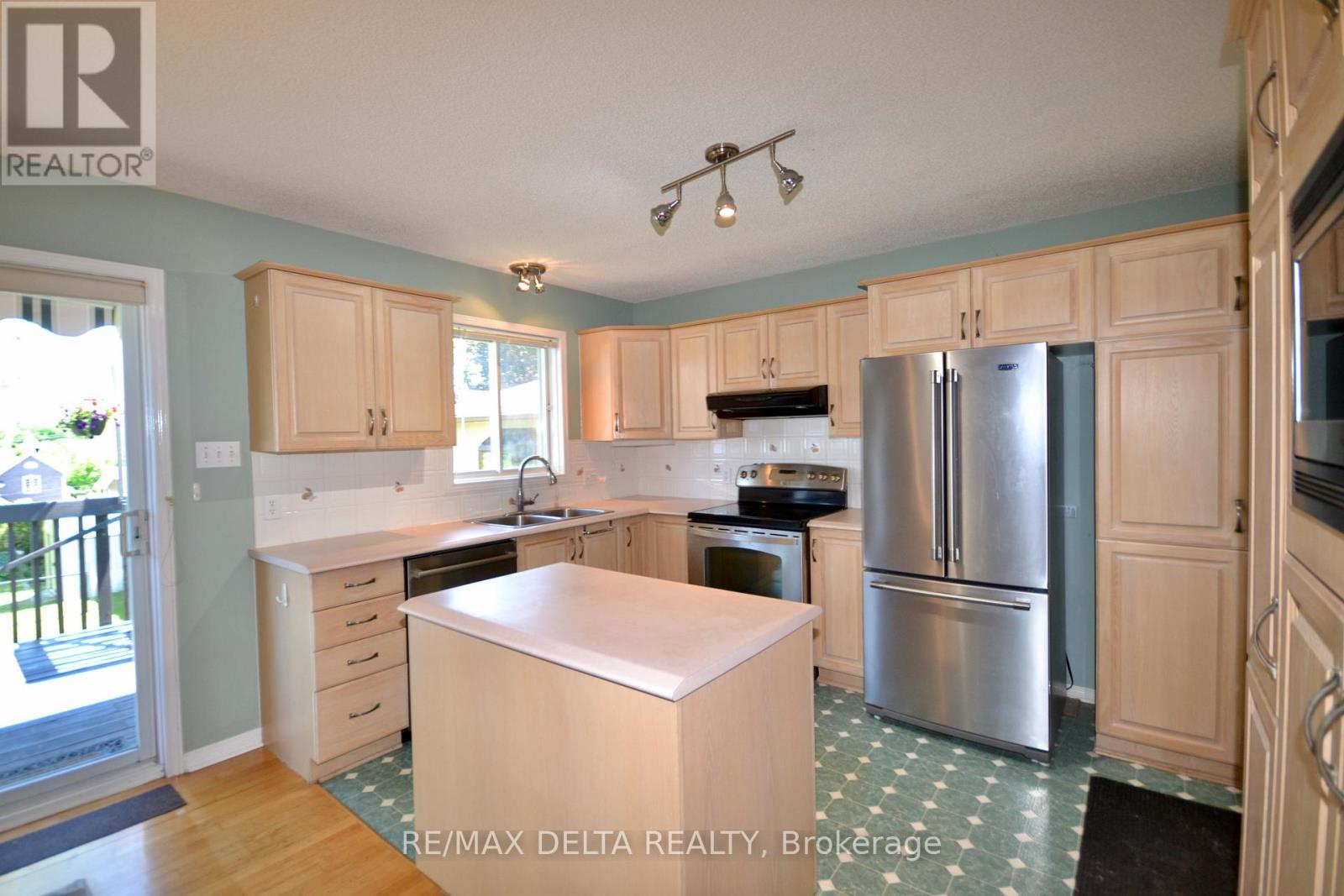 2093 Woods Street, Clarence-Rockland, Ontario  K4K 1H7 - Photo 14 - X13424054