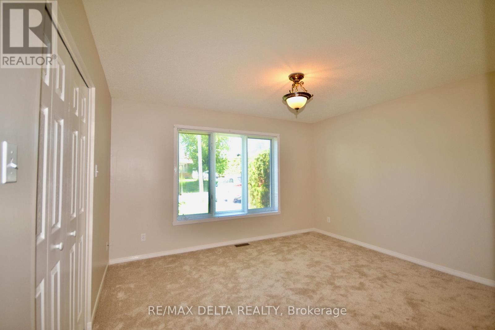 2093 Woods Street, Clarence-Rockland, Ontario  K4K 1H7 - Photo 15 - X13424054