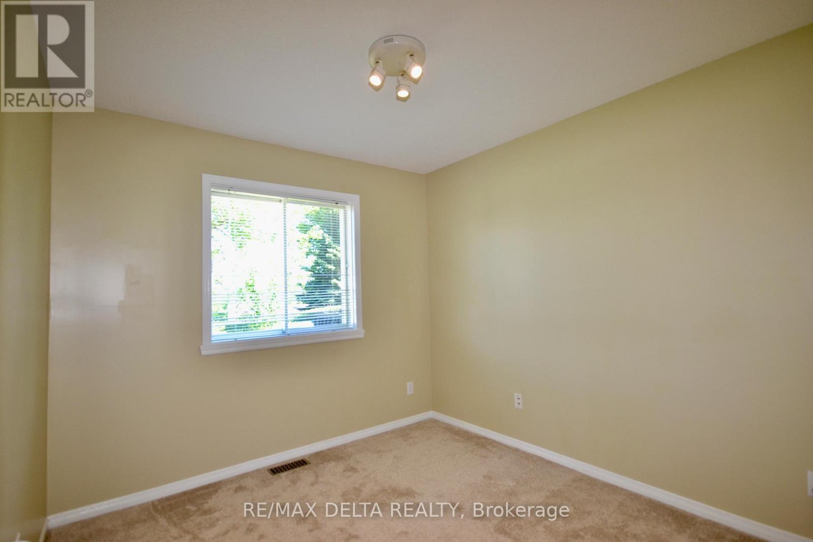 2093 Woods Street, Clarence-Rockland, Ontario  K4K 1H7 - Photo 18 - X13424054