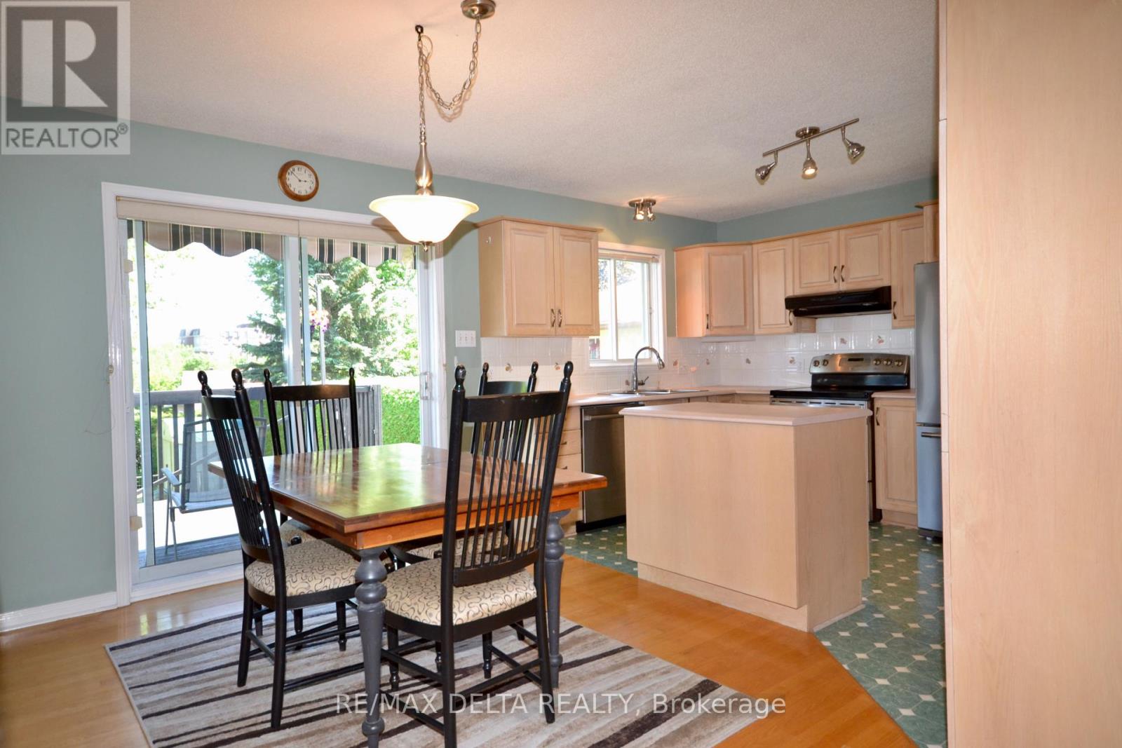 2093 Woods Street, Clarence-Rockland, Ontario  K4K 1H7 - Photo 6 - X13424054