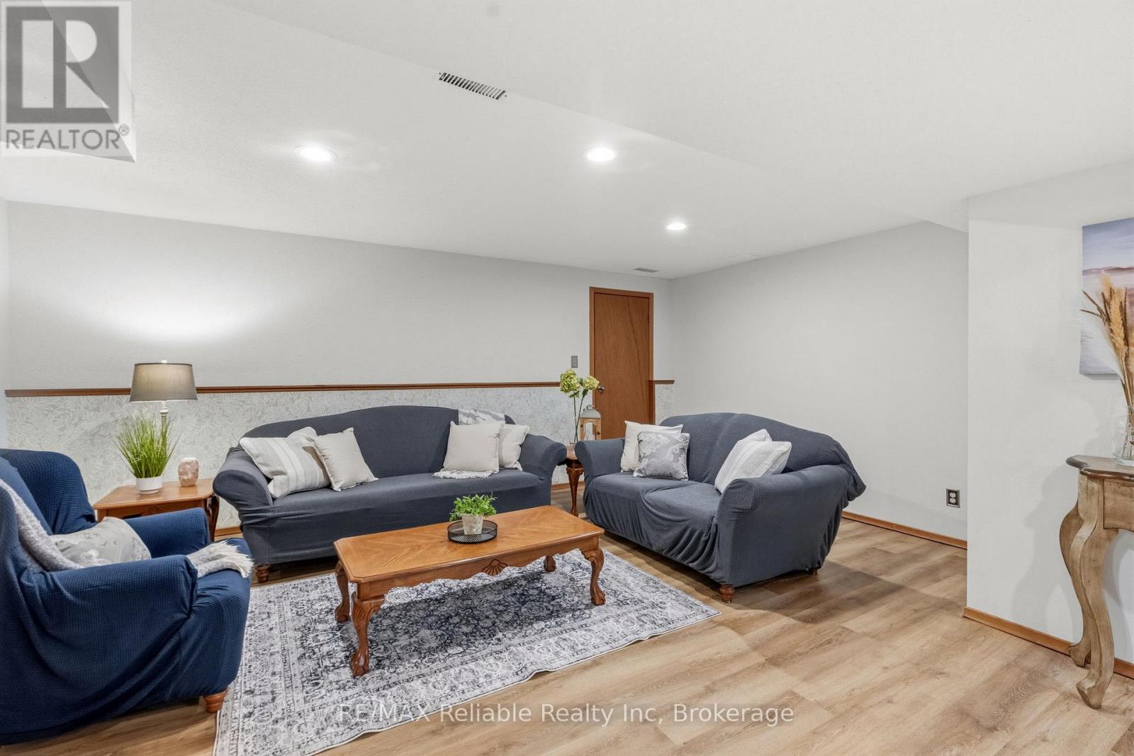 31 Cobourg Street, West Perth, Ontario  N0K 1N0 - Photo 34 - X12924938
