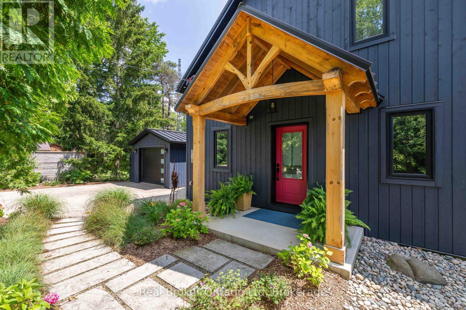 339595 Presqu'ile Road, Georgian Bluffs, Ontario  N0H 1S0 - Photo 4 - X13424074