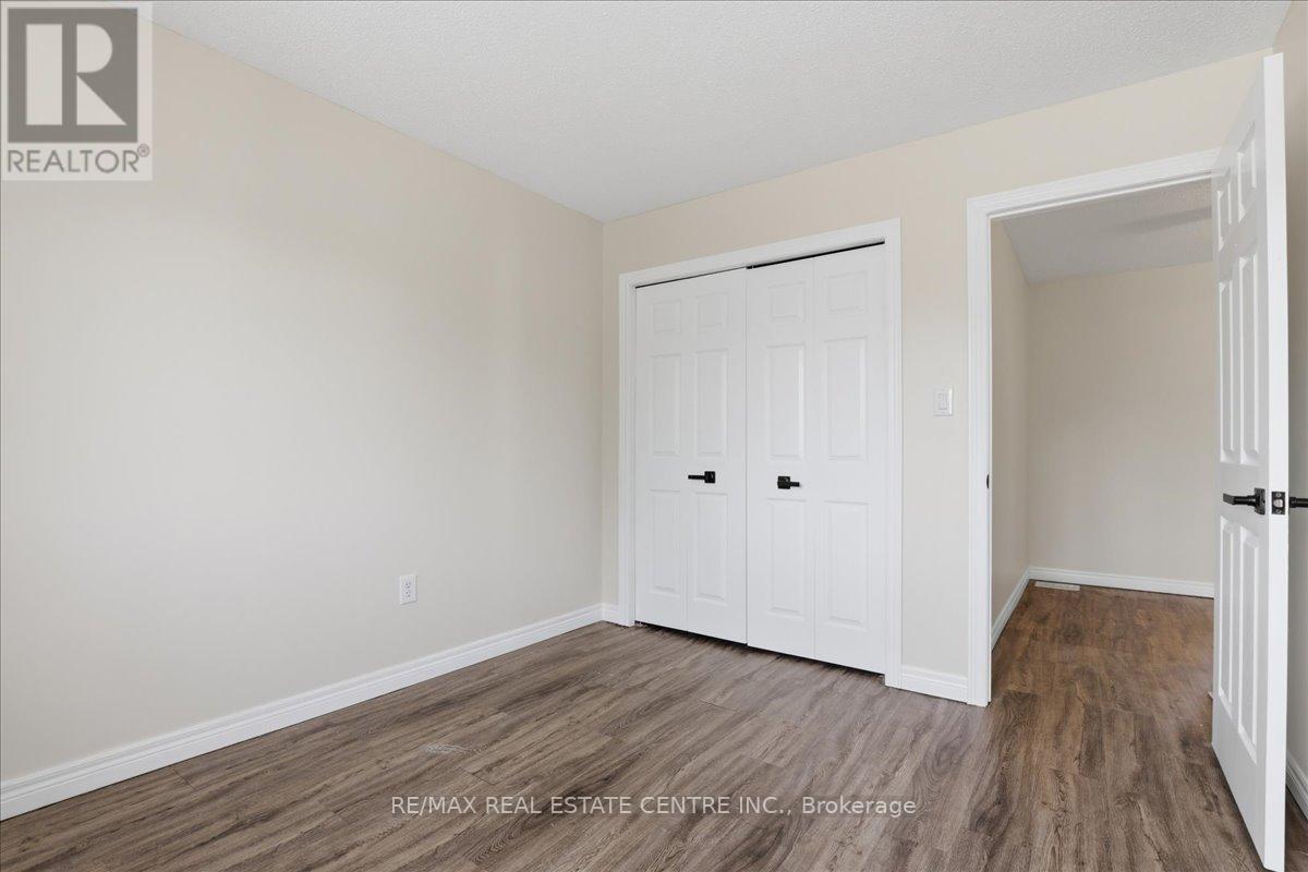 43 Decaro Crescent, Cambridge, Ontario  N3C 4N1 - Photo 11 - X13424064