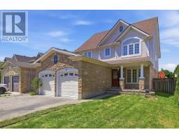 43 DECARO CRESCENT, Cambridge, Ontario