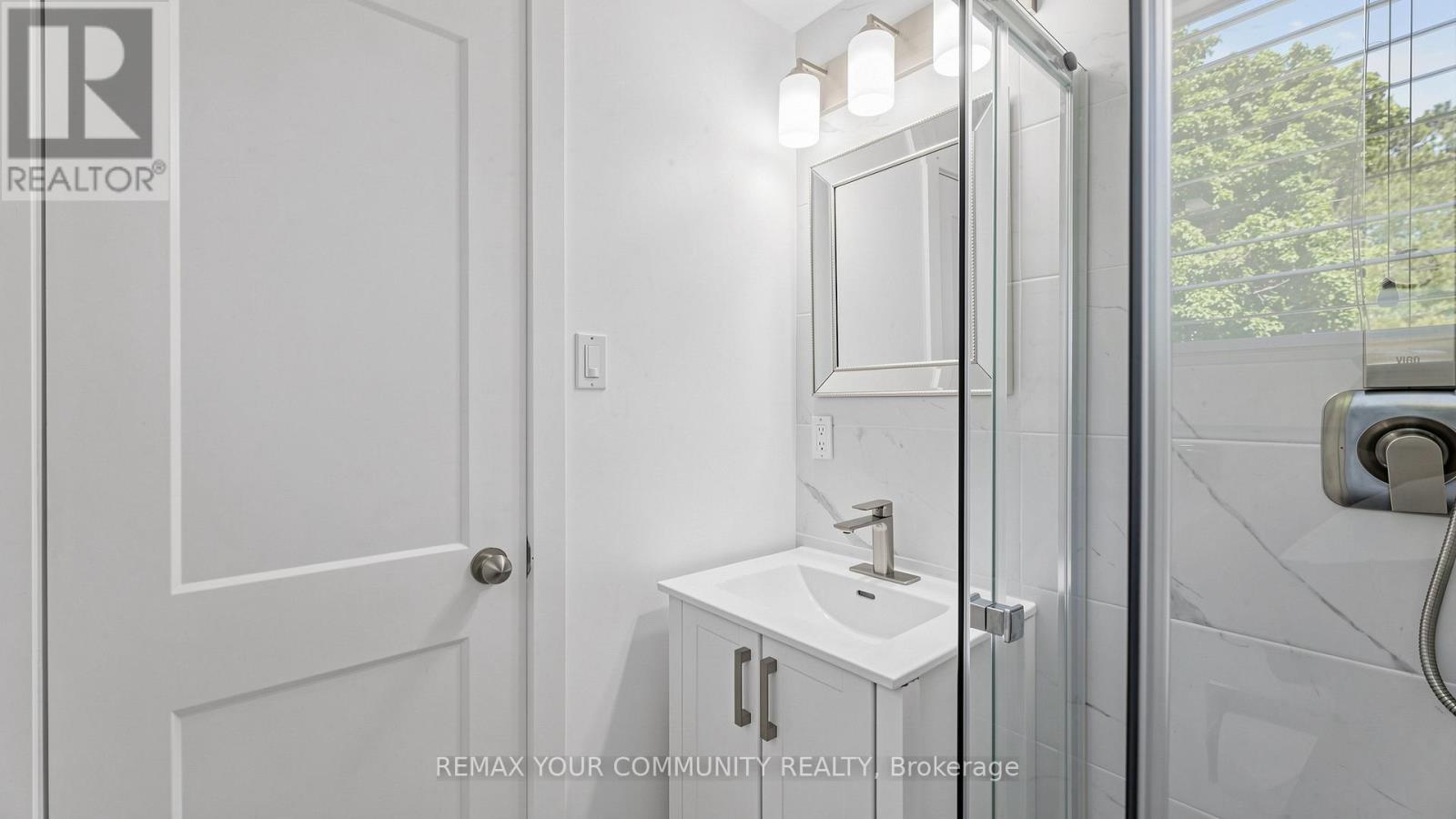 5 Coral Harbour Crescent, Markham, Ontario  L3T 2Z8 - Photo 27 - N13421064