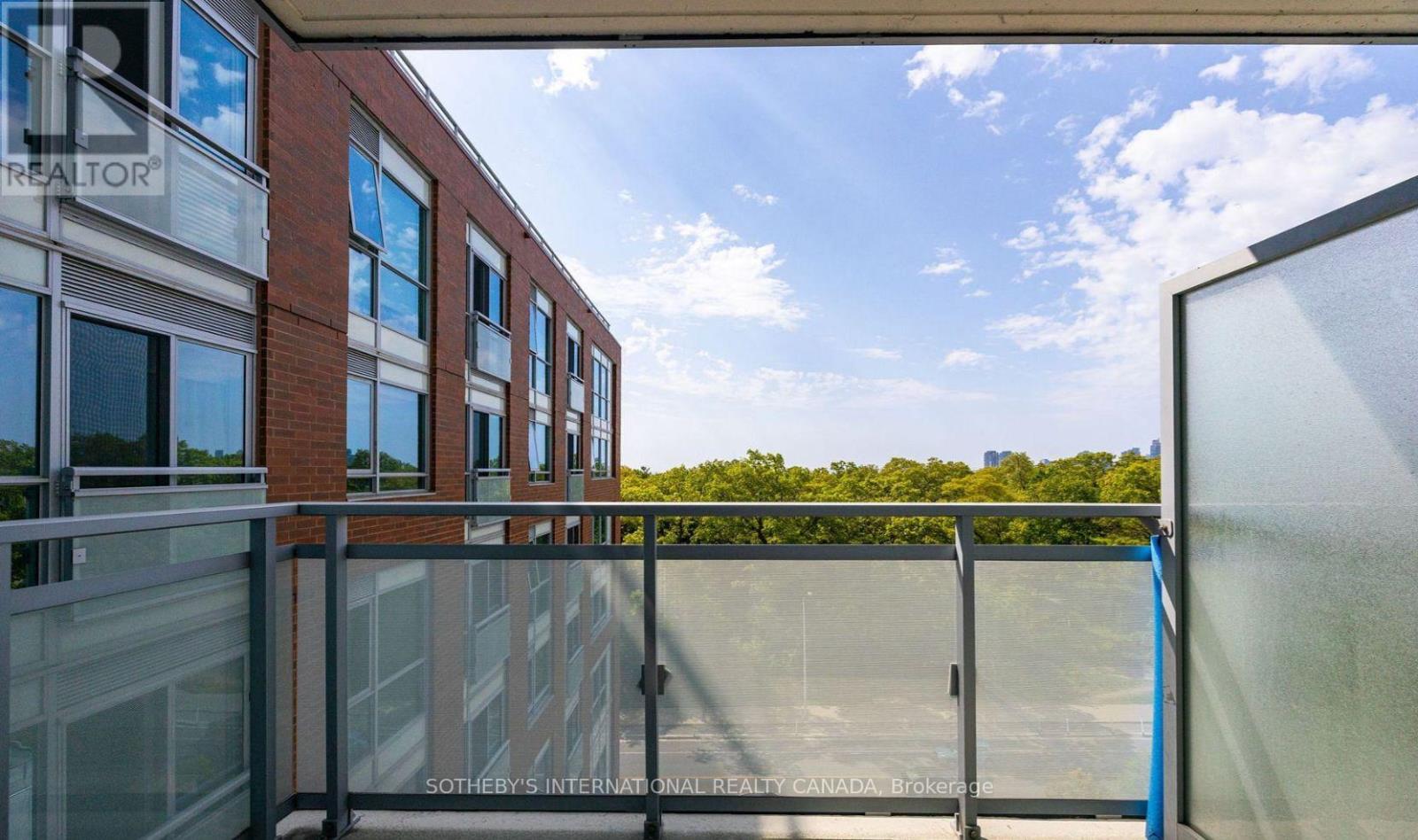 716 - 1830 Bloor Street W, Toronto, Ontario  M6P 0A2 - Photo 14 - W13215398