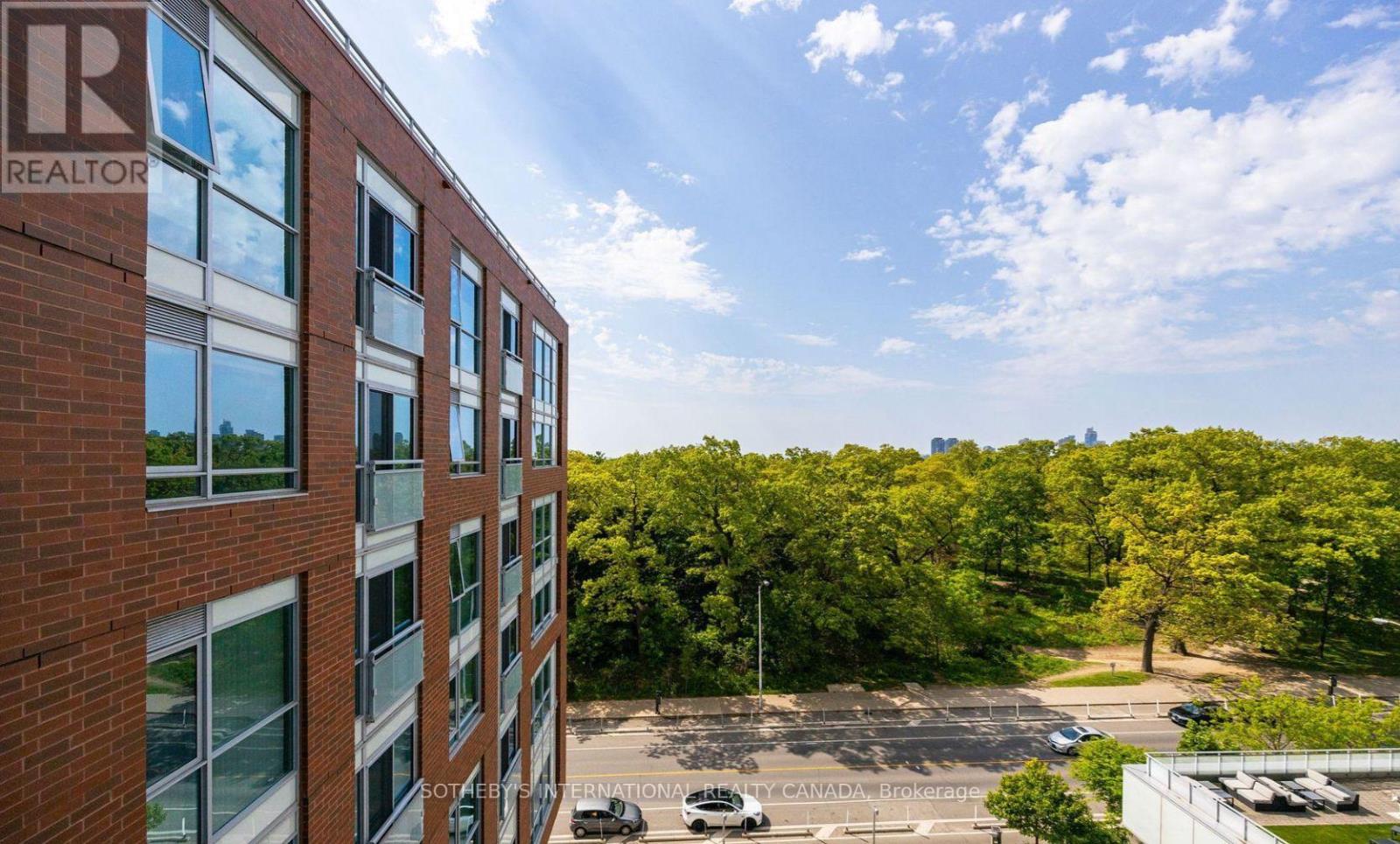 716 - 1830 Bloor Street W, Toronto, Ontario  M6P 0A2 - Photo 15 - W13215398