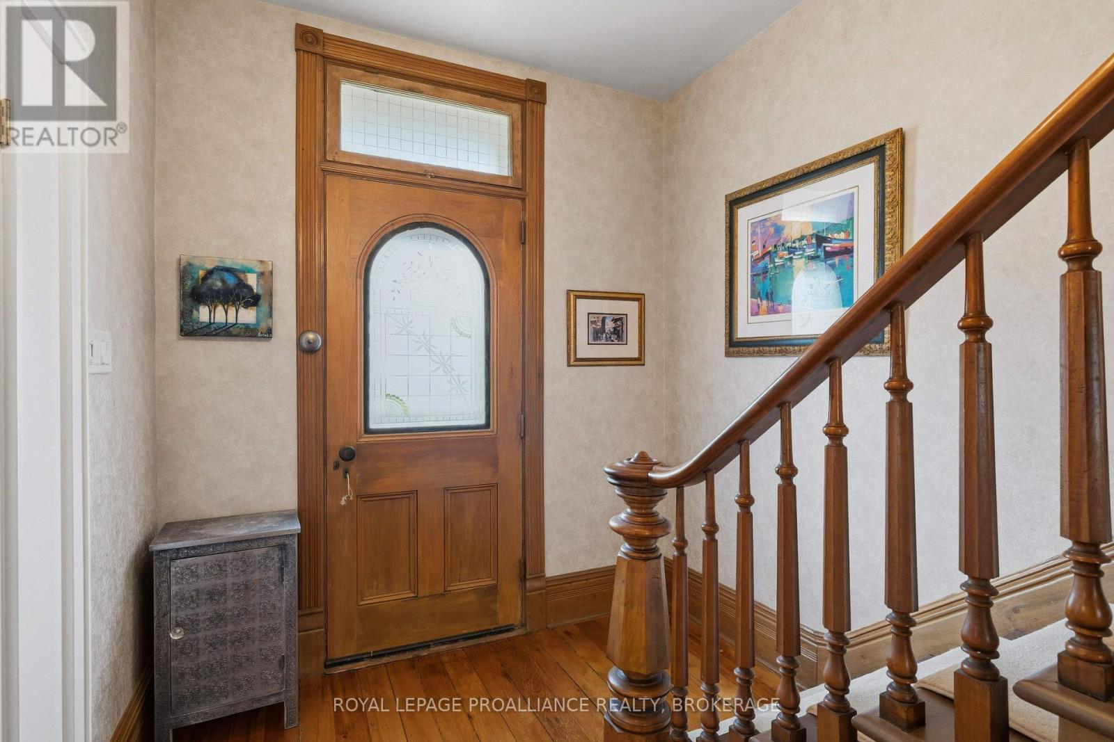 125 Arthur Street, Gananoque, Ontario  K7G 1B1 - Photo 3 - X13422876
