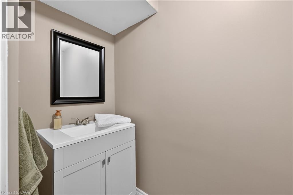925 Elgin Street N, Cambridge, Ontario  N1R 8C6 - Photo 37 - 40838046