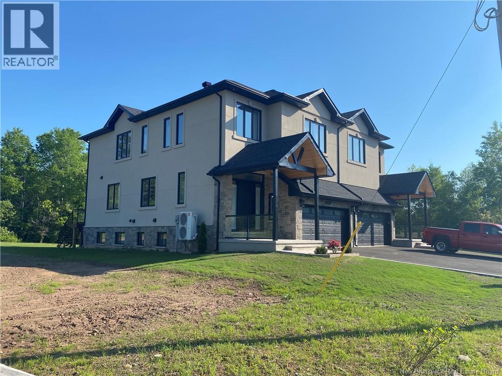 135 Charles Lutes Road, Moncton, New Brunswick  E1G 2P8 - Photo 2 - NB136472