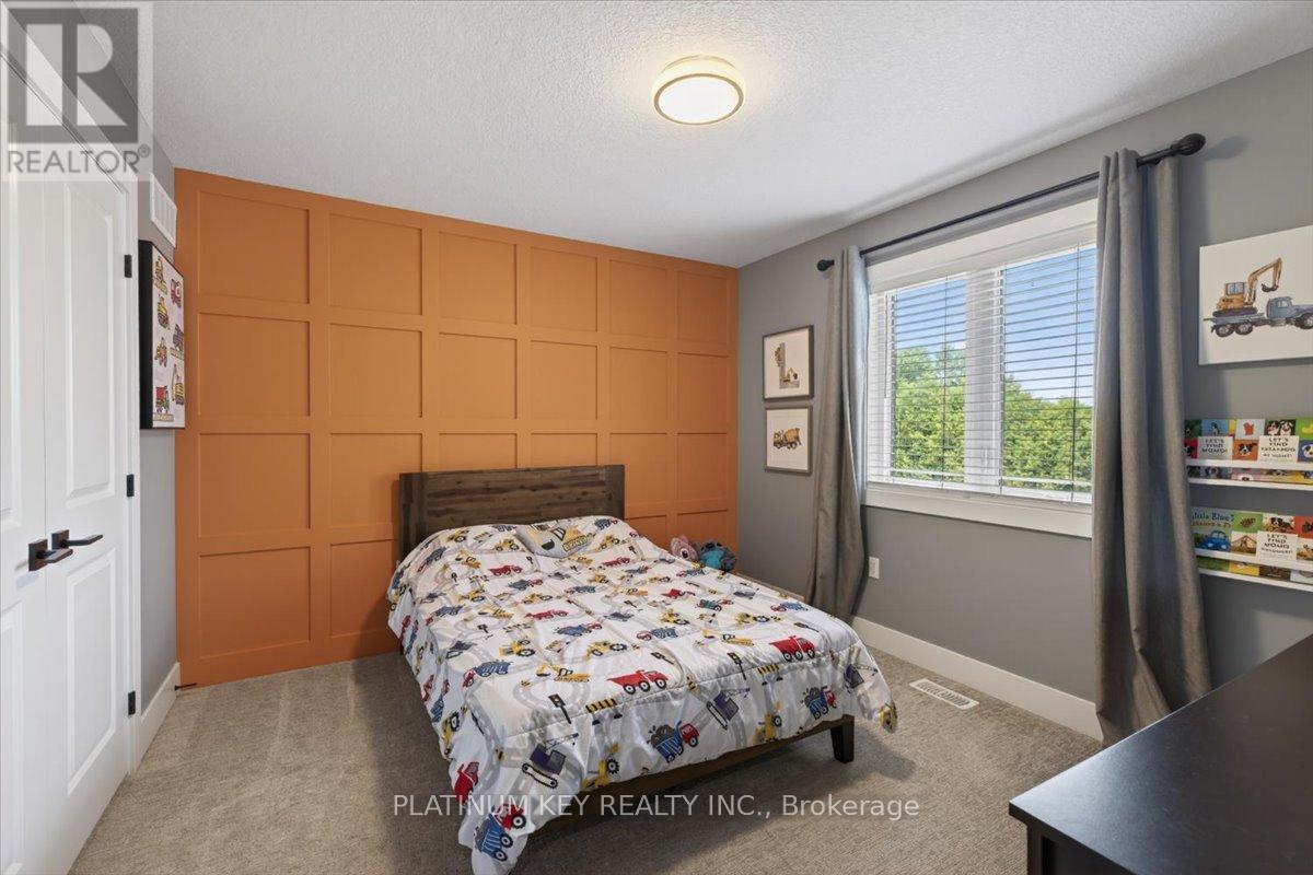 54 Mcneil Street, Strathroy-Caradoc, Ontario  N0L 1W0 - Photo 19 - X13424094