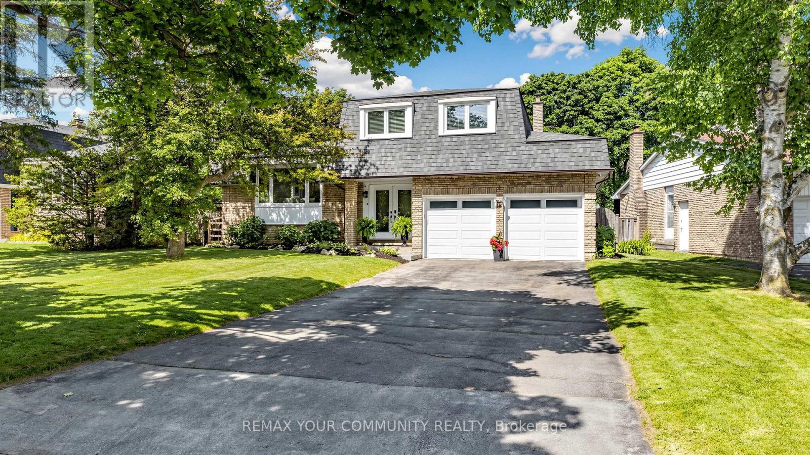 5 Coral Harbour Crescent, Markham, Ontario  L3T 2Z8 - Photo 2 - N13421064
