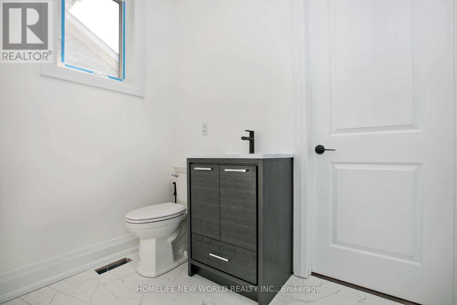 62 Simcoe Road, Ramara, Ontario  L0K 1B0 - Photo 12 - S13424126