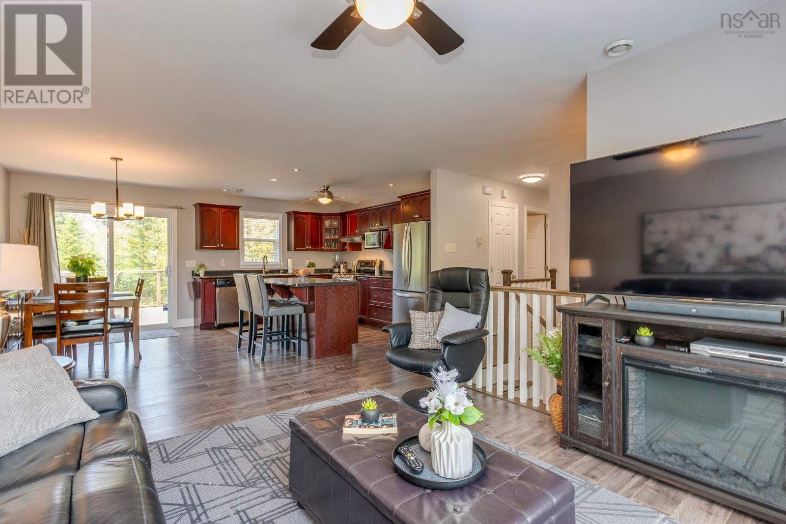 12 Melody Drive, Brookside, Nova Scotia  B3T 1T3 - Photo 8 - 202613880