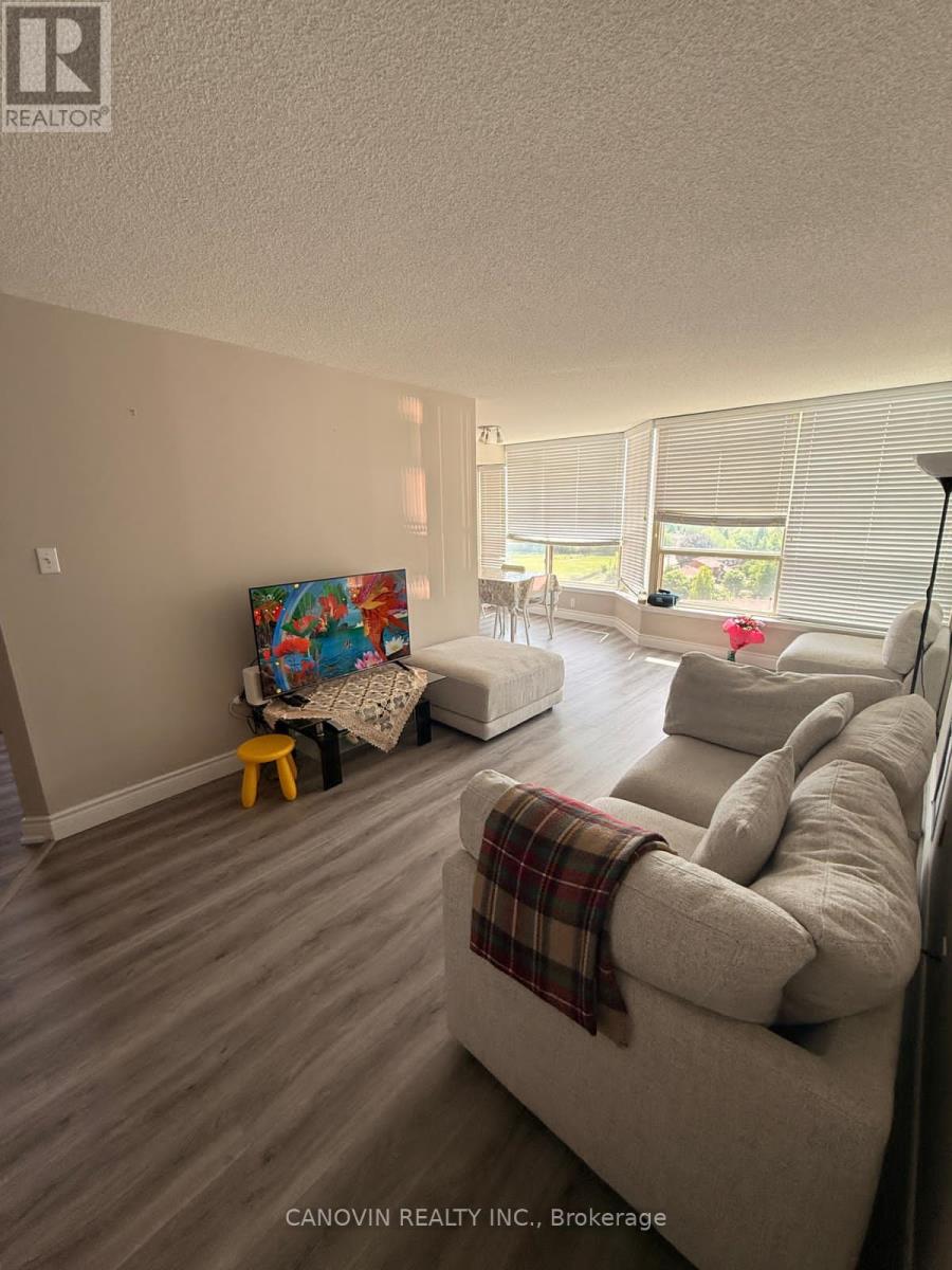 1401 - 55 Elm Drive W, Mississauga, Ontario  L5B 3Z3 - Photo 5 - W13424114