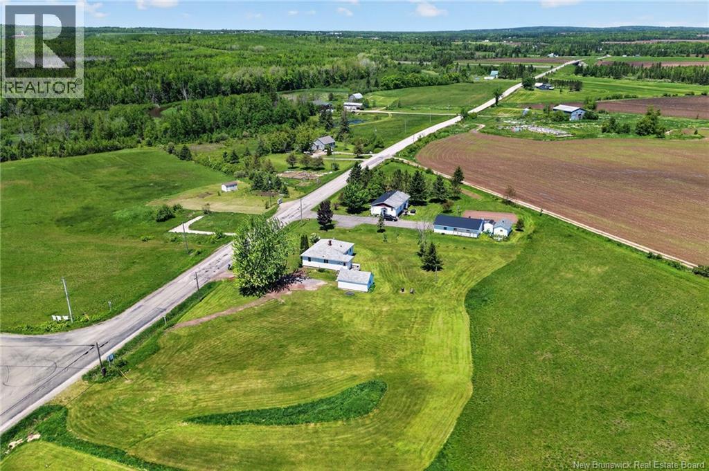 5 Intervale Road, Intervale, New Brunswick  E4Z 4X7 - Photo 36 - NB141581