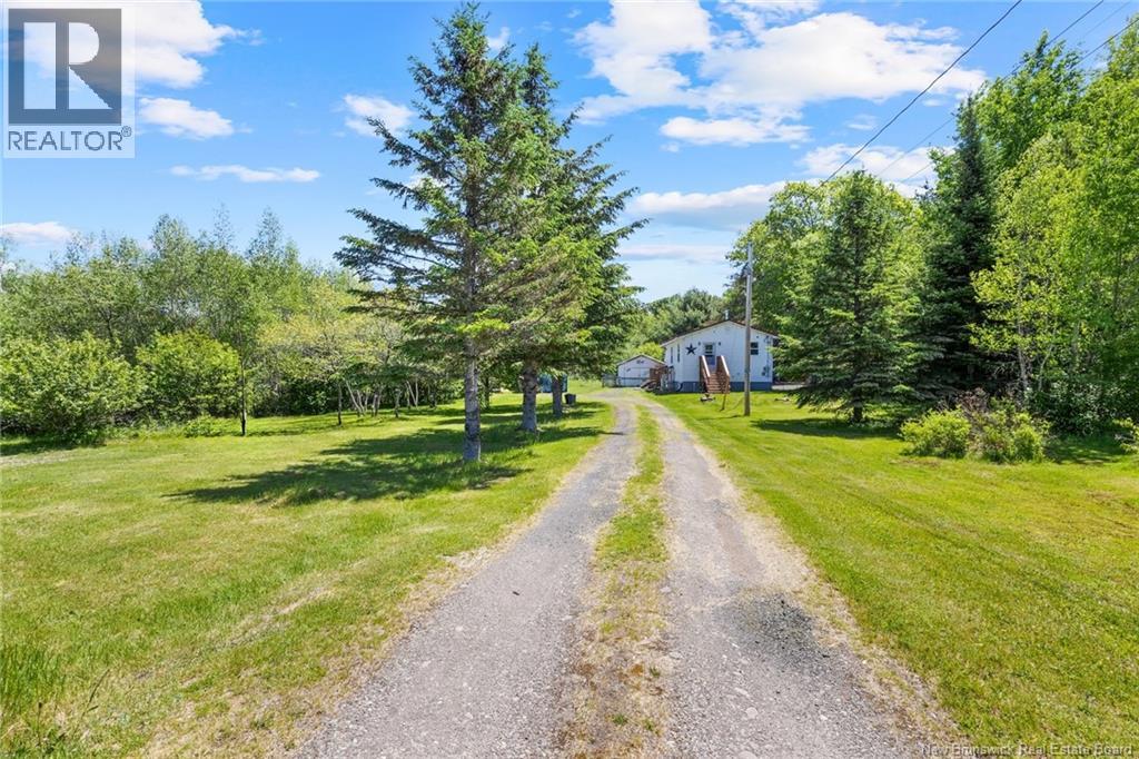 90 Queen Street, Chipman, New Brunswick  E4A 2K2 - Photo 2 - NB141483