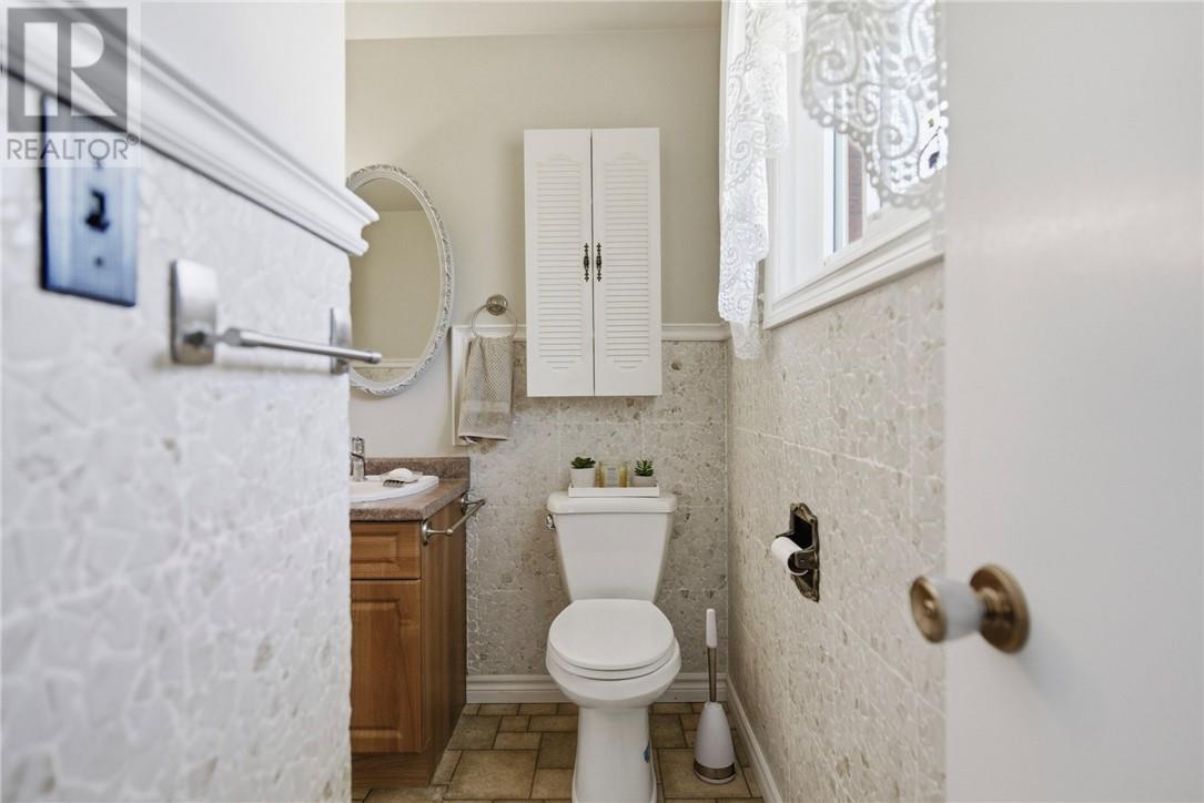 15 Macmillan, Falconbridge, Ontario  P0M 1S0 - Photo 14 - 2128388