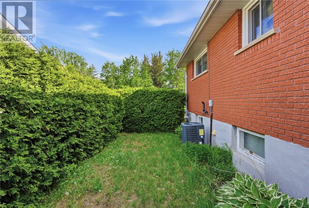 15 Macmillan, Falconbridge, Ontario  P0M 1S0 - Photo 39 - 2128388