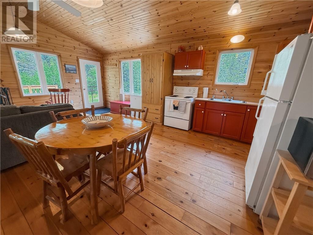 186 Mcquarrie Road, Kagawong, Ontario  P0P 1J0 - Photo 13 - 2128351