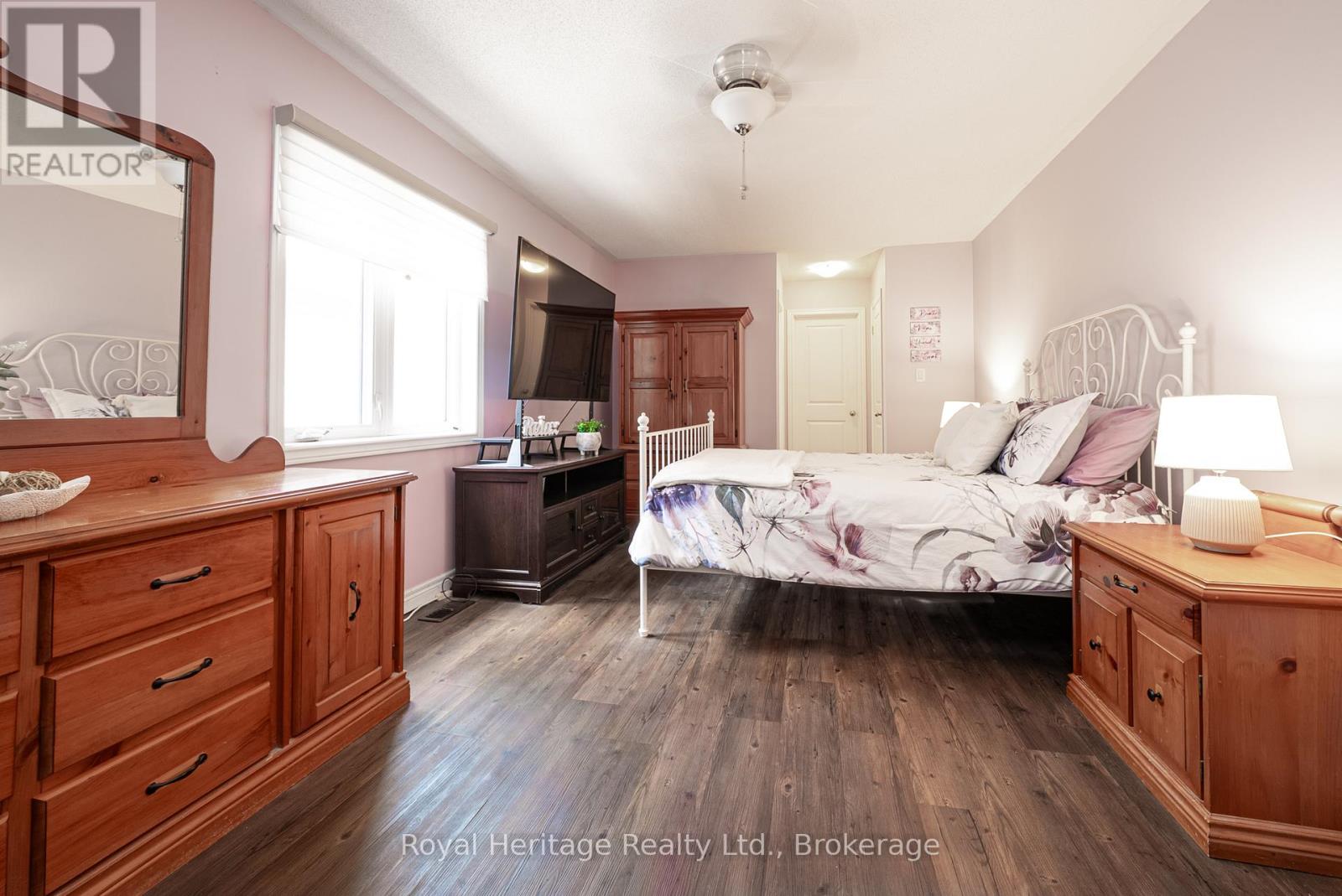 862 Emery Way, Peterborough, Ontario  K9J 0H7 - Photo 10 - X13424208