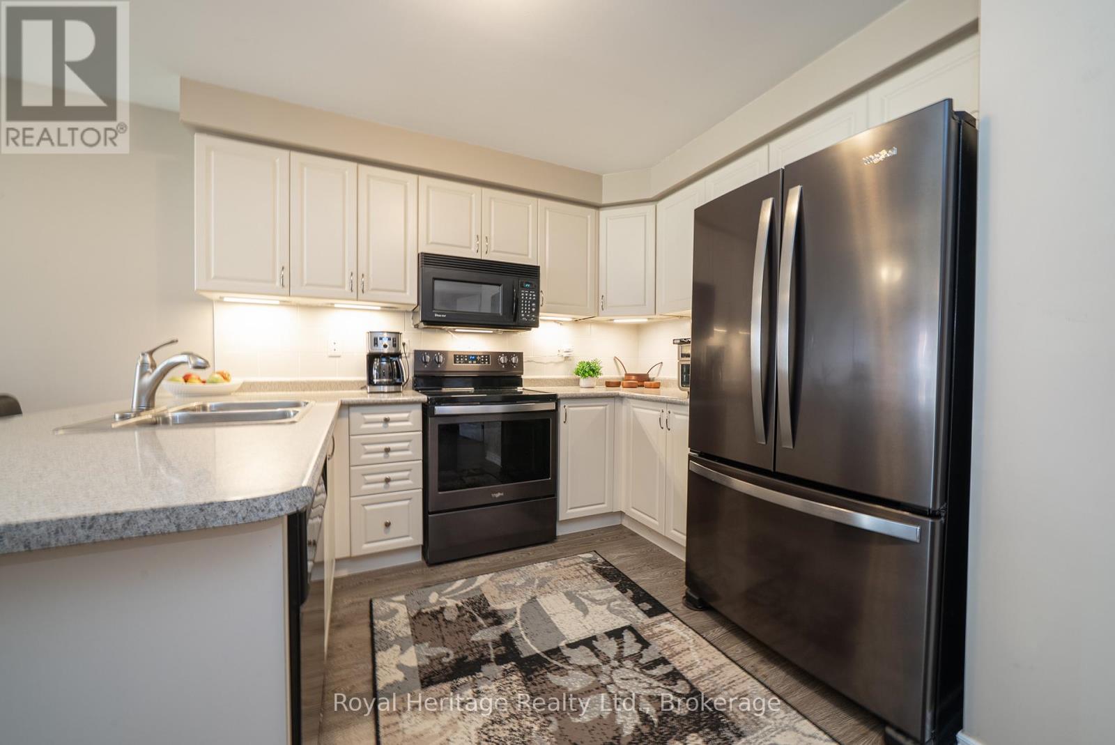 862 Emery Way, Peterborough, Ontario  K9J 0H7 - Photo 4 - X13424208