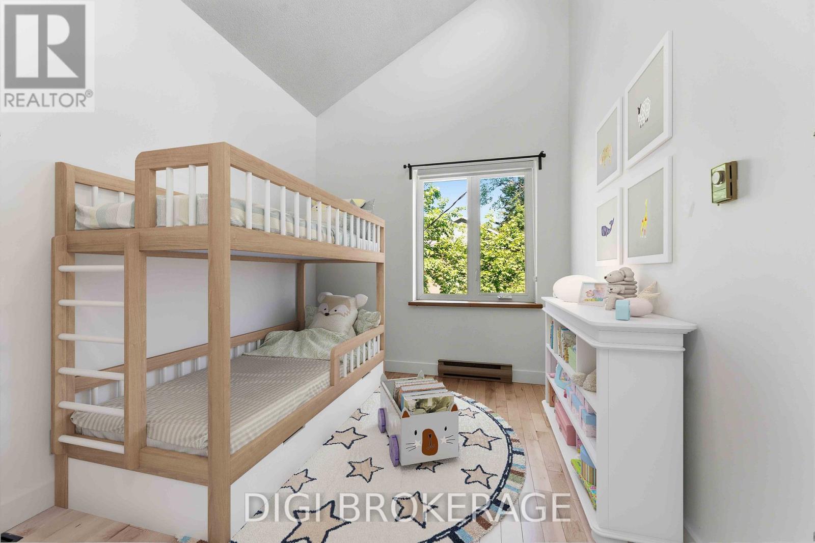 332 Iona Street, Ottawa, Ontario  K1Z 8R2 - Photo 5 - X13424162