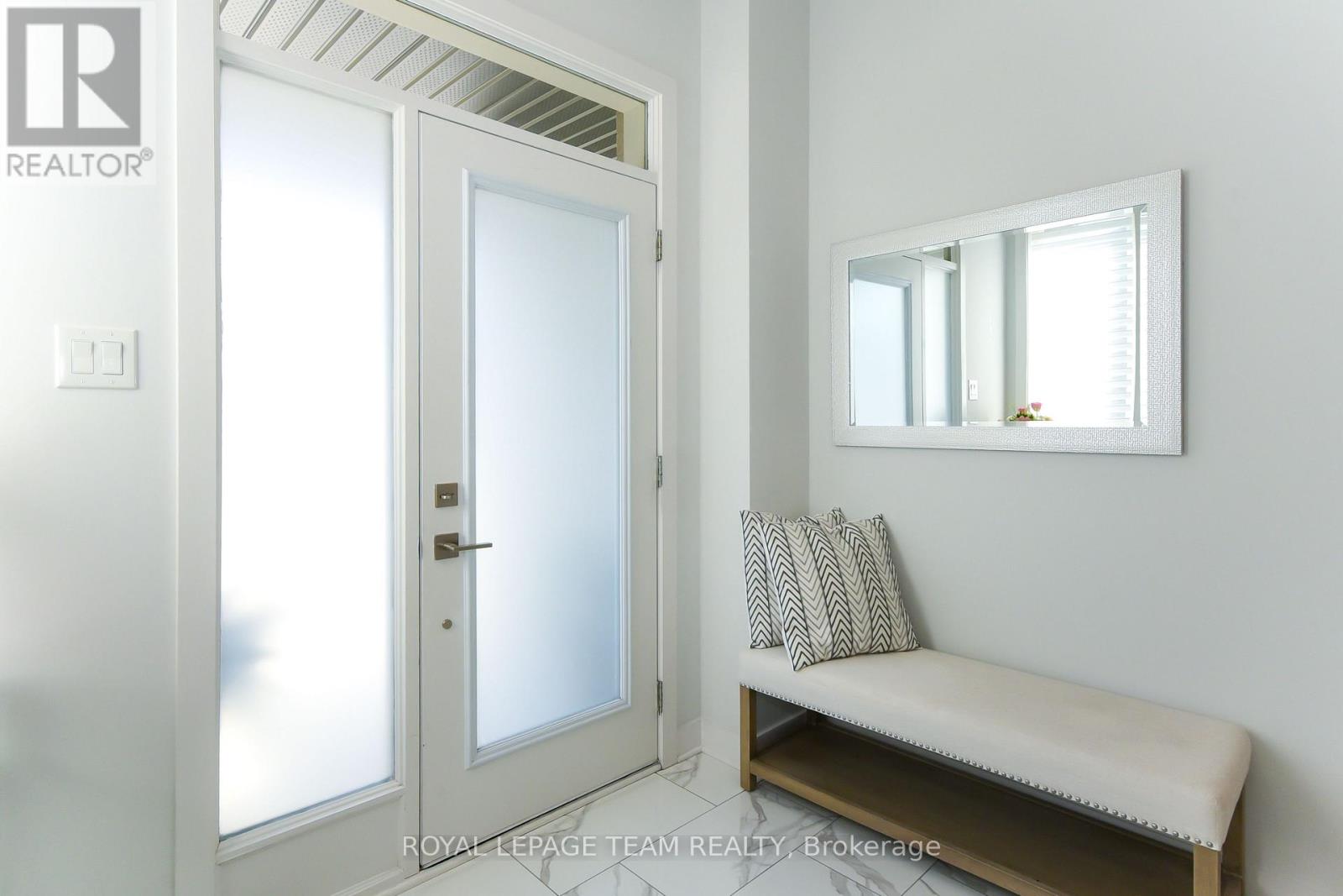 725 Capricorn Circle, Ottawa, Ontario K4M 0J4 - Photo 4 - X13424166