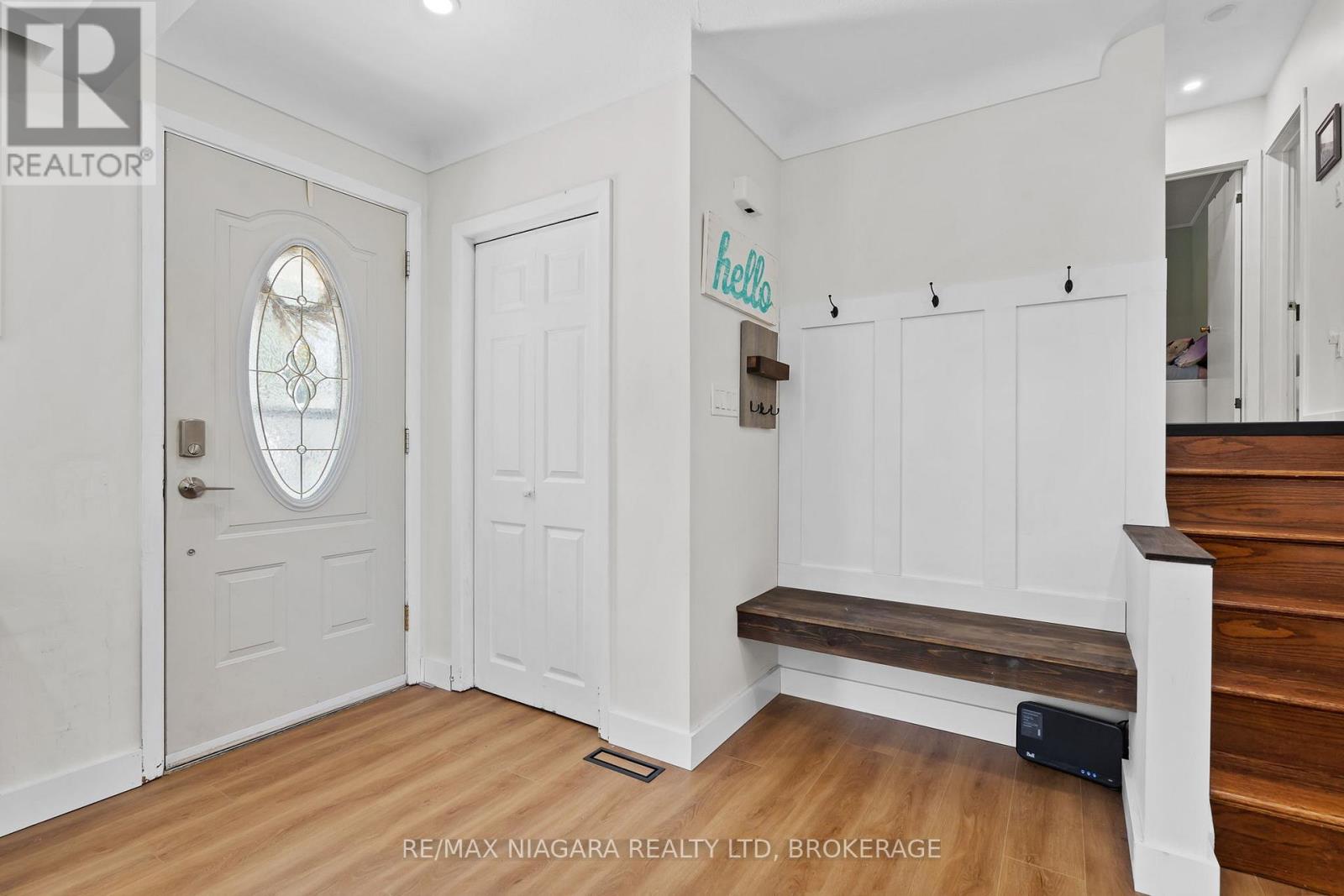 41 Old Coach Road, St. Catharines, Ontario  L2N 2P6 - Photo 3 - X13424250