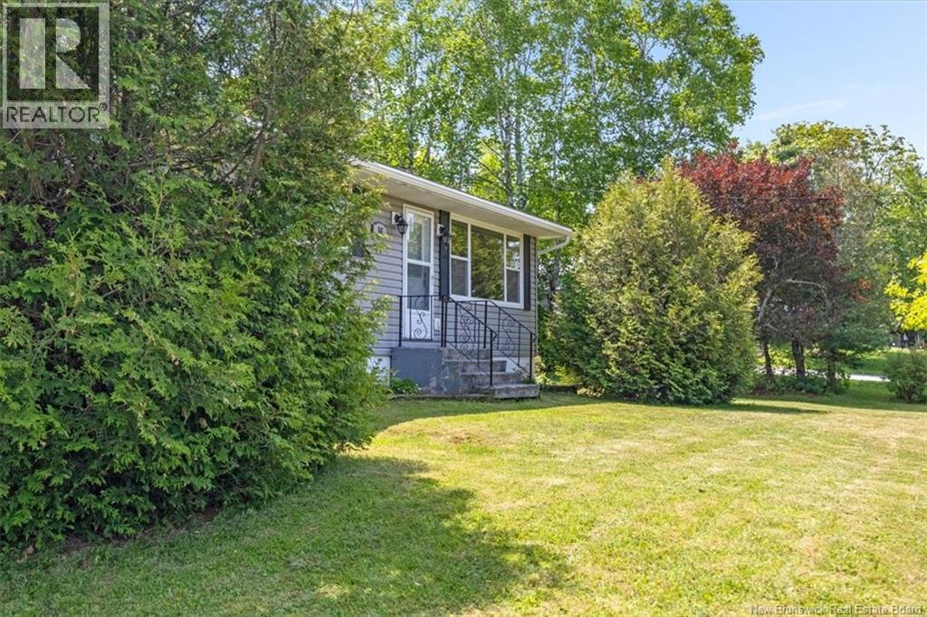 56 Villa Drive, Hampton, New Brunswick  E5N 5G1 - Photo 3 - NB141359