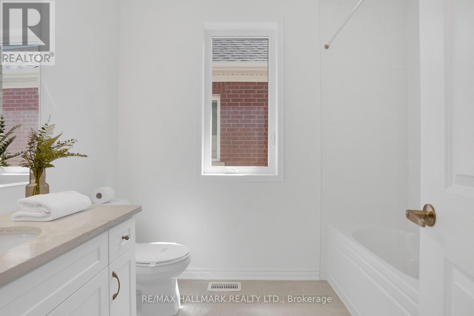 633 Mika Street, Innisfil, Ontario  L9S 0R9 - Photo 28 - N13423290