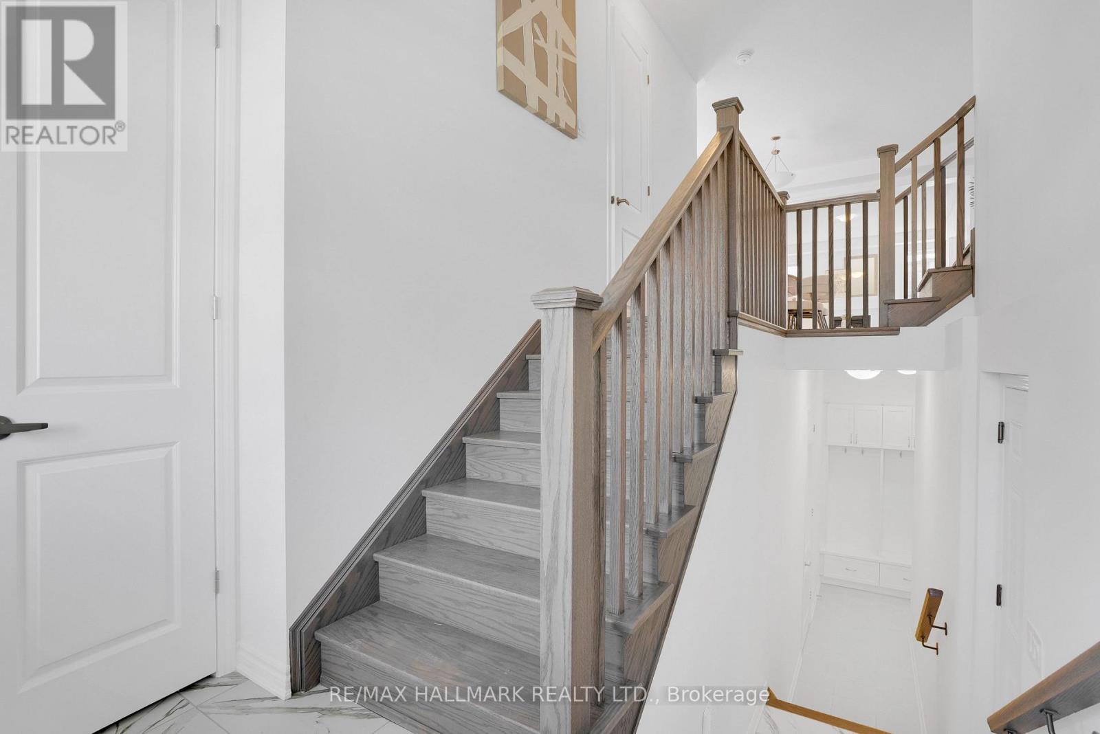 633 Mika Street, Innisfil, Ontario  L9S 0R9 - Photo 5 - N13423290