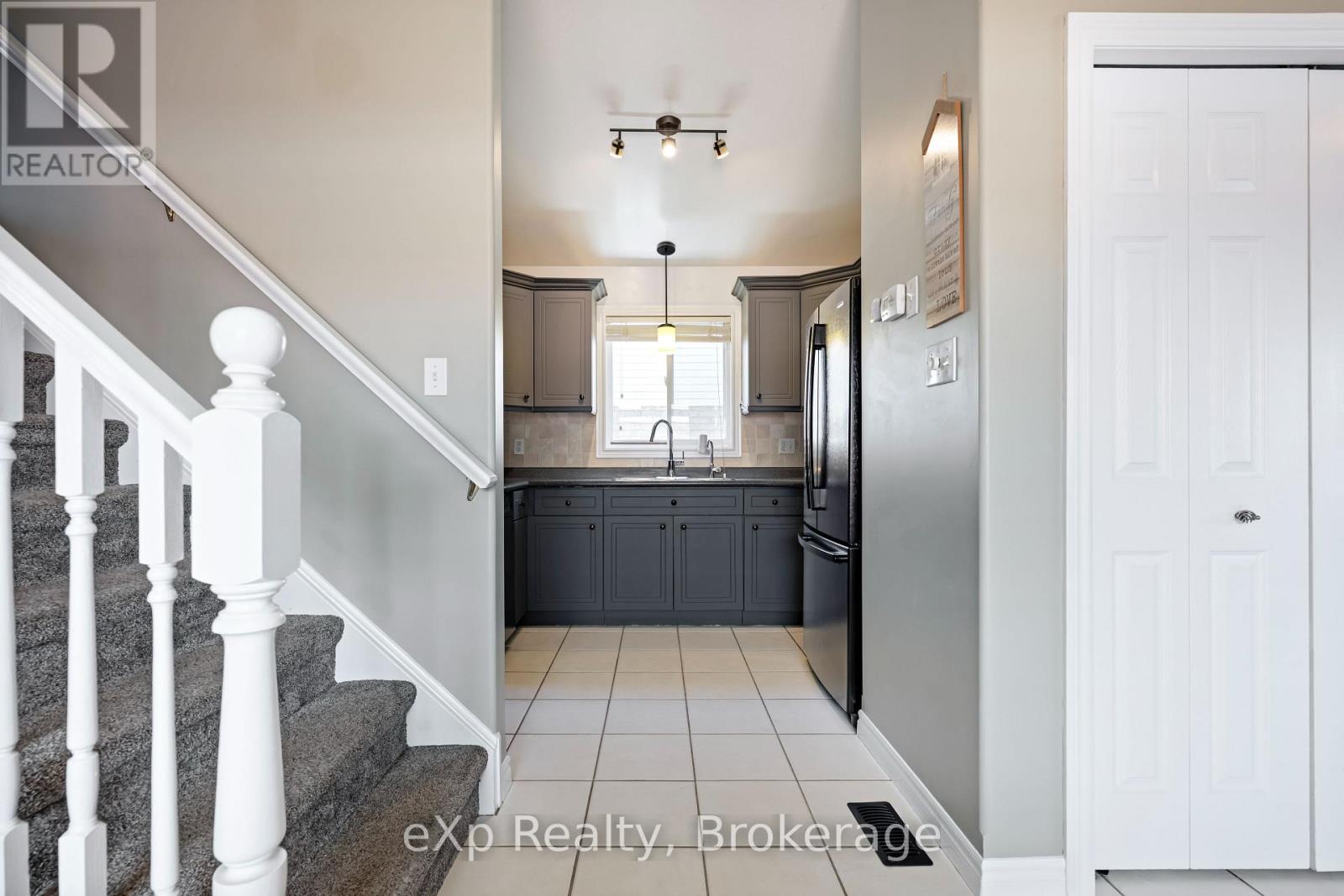 273 Millburn Boulevard, Centre Wellington (Fergus), Ontario N1M 3S3 - Photo 14 - X13424178