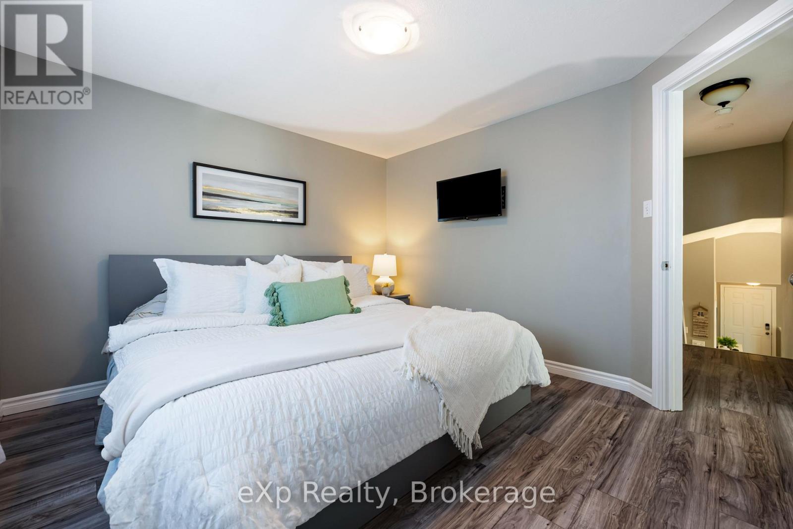 273 Millburn Boulevard, Centre Wellington (Fergus), Ontario N1M 3S3 - Photo 16 - X13424178