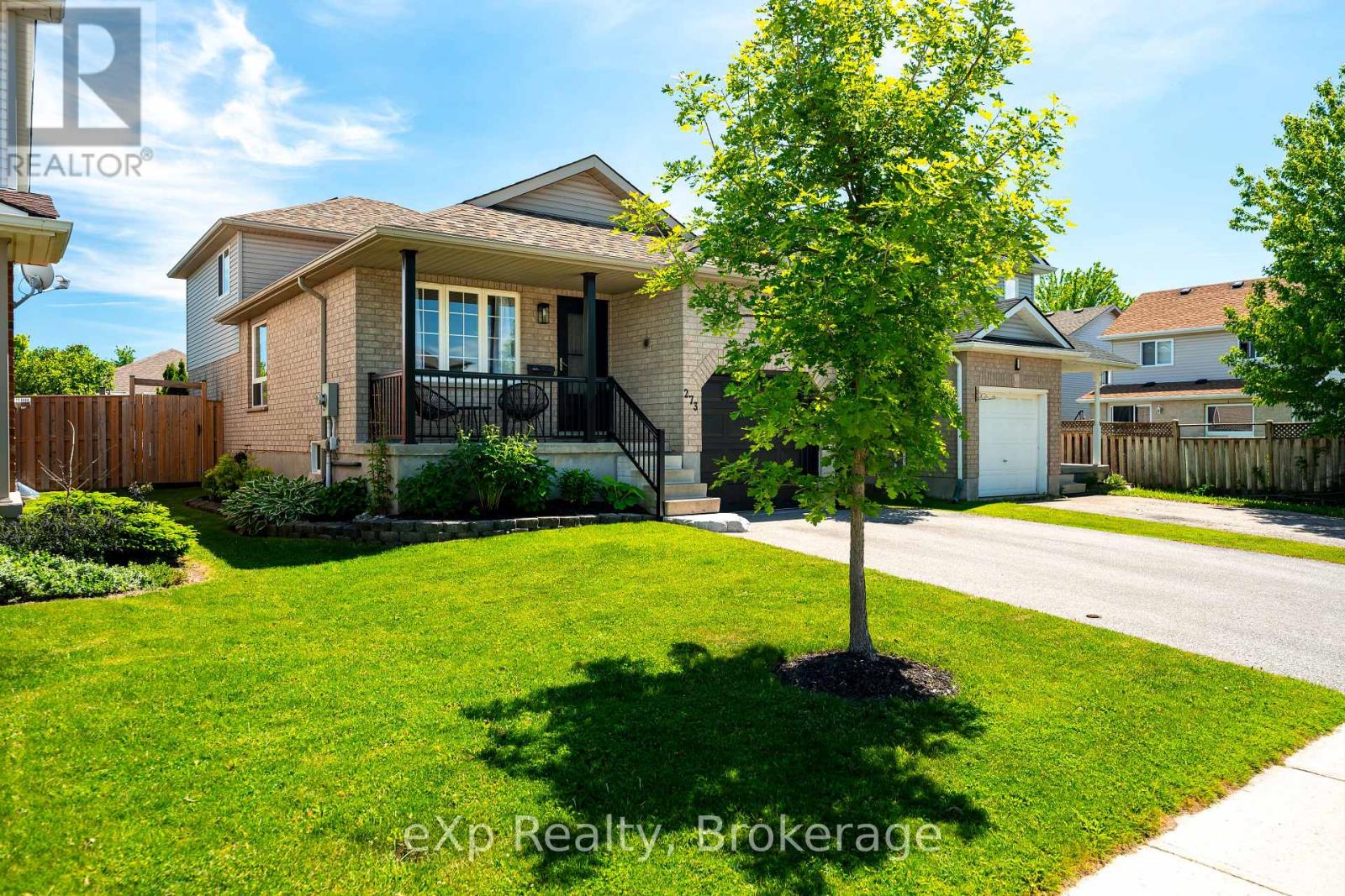 273 Millburn Boulevard, Centre Wellington (Fergus), Ontario N1M 3S3 - Photo 2 - X13424178