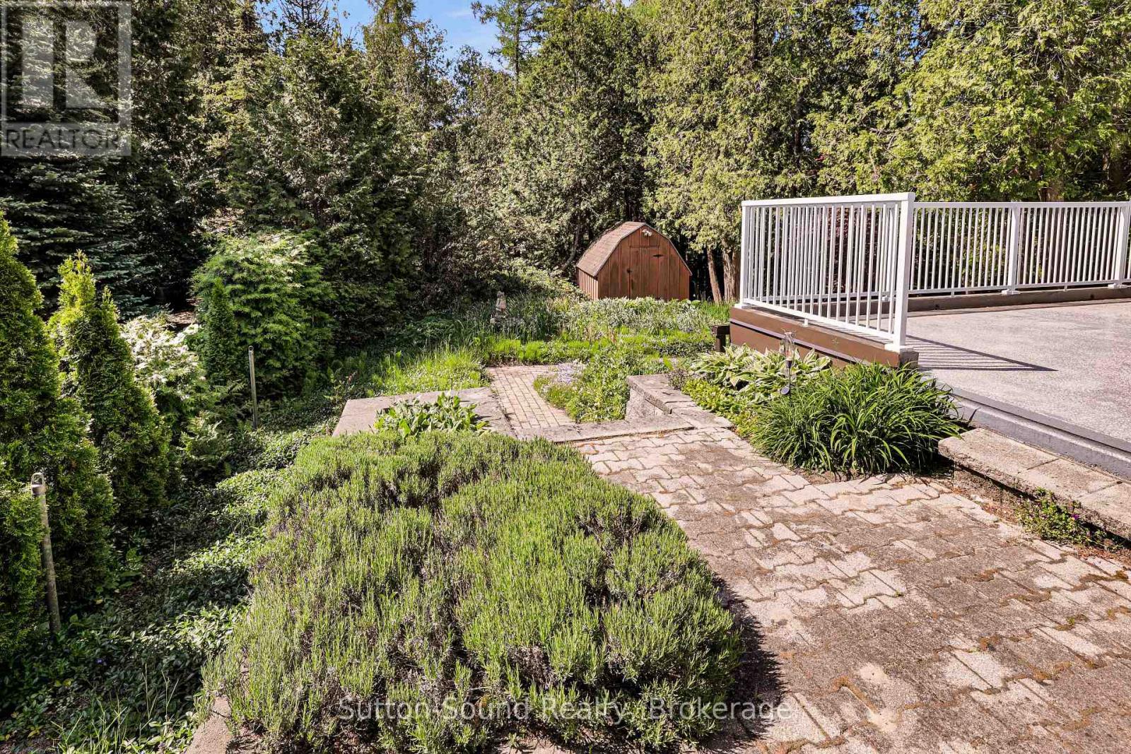 419 Second Avenue N, South Bruce Peninsula, Ontario  N0H 2G0 - Photo 39 - X13424246