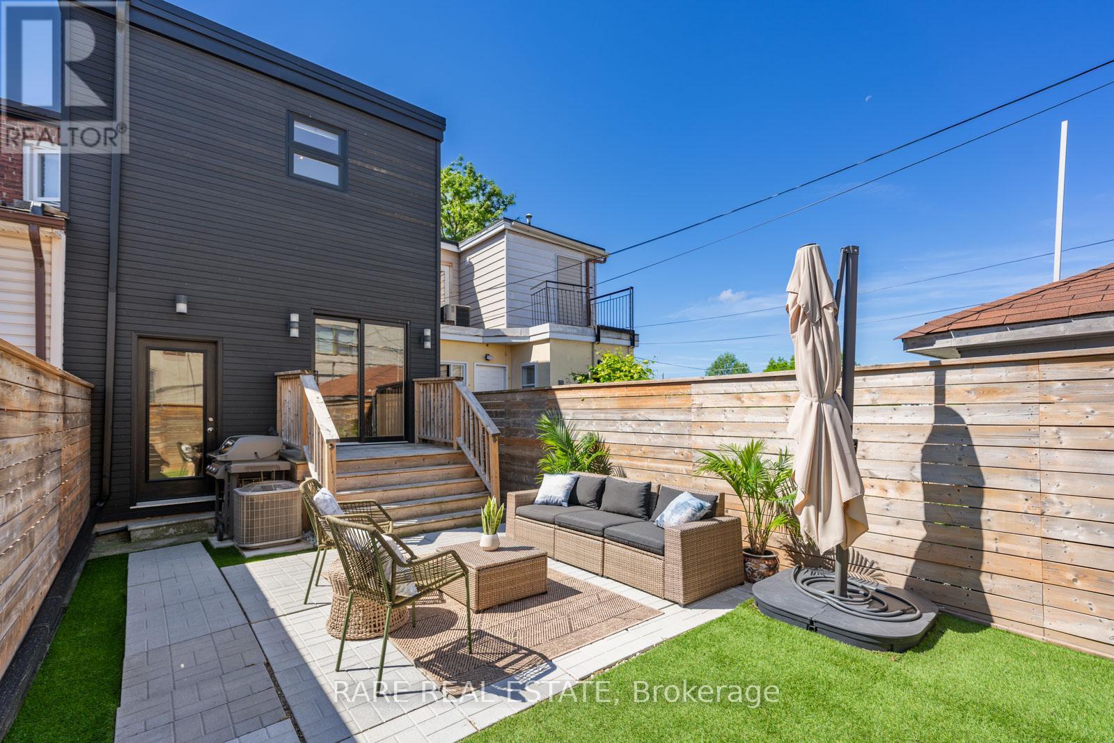 118 Mackay Avenue, Toronto, Ontario M6H 2N8 - Photo 22 - W13422244