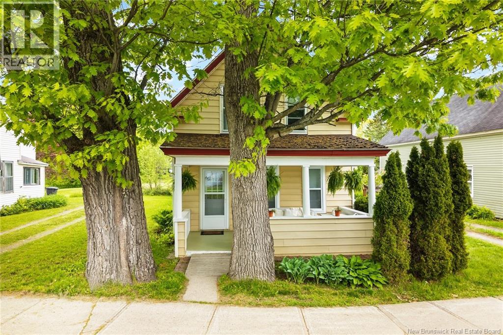 19 Charles Avenue, fredericton, New Brunswick
