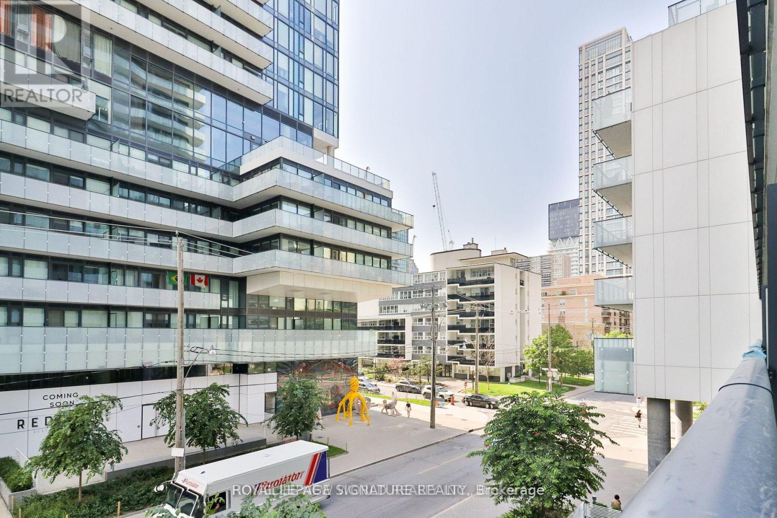 219 - 185 Roehampton Avenue, Toronto, Ontario  M4P 0C6 - Photo 2 - C13424222