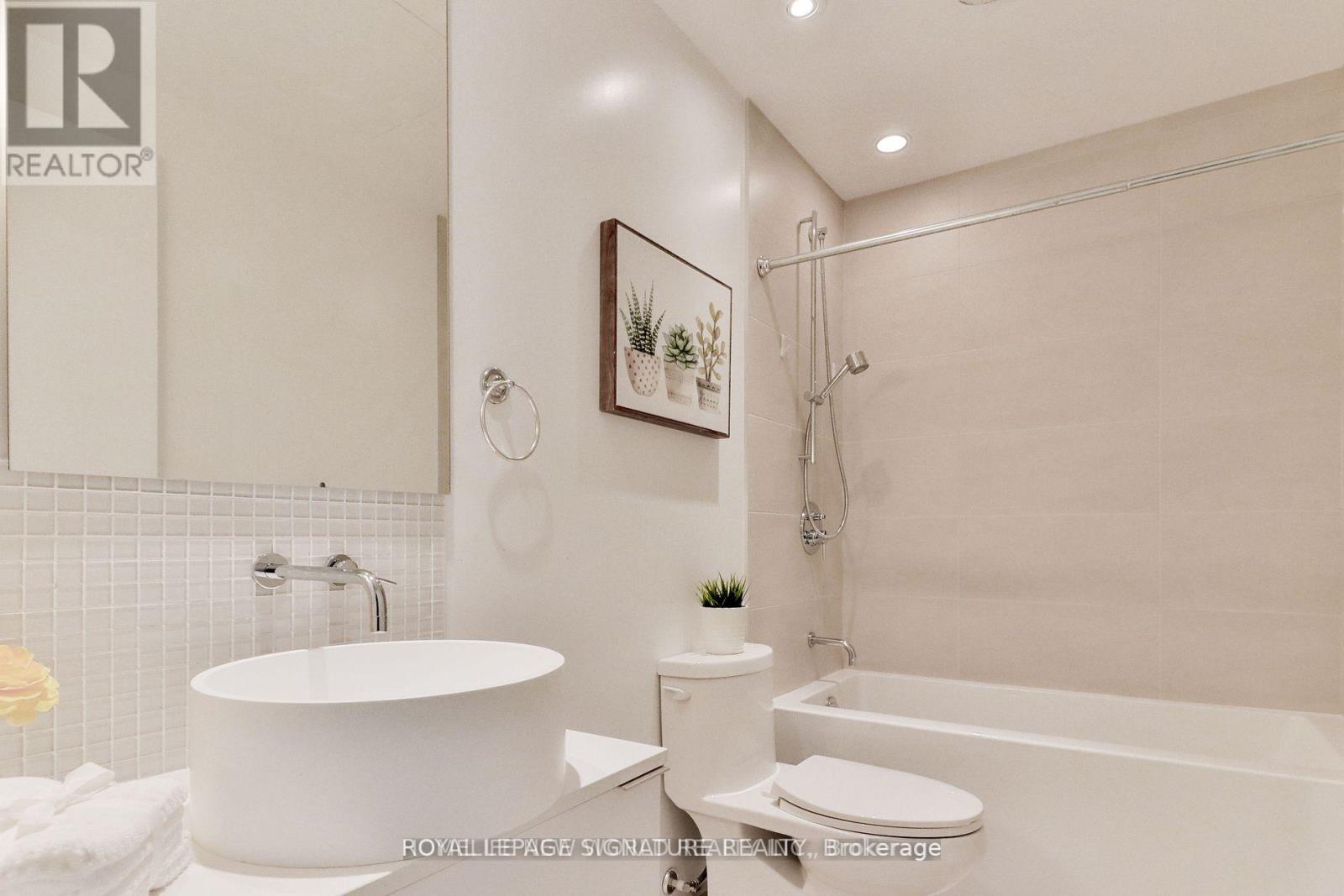 219 - 185 Roehampton Avenue, Toronto, Ontario  M4P 0C6 - Photo 8 - C13424222