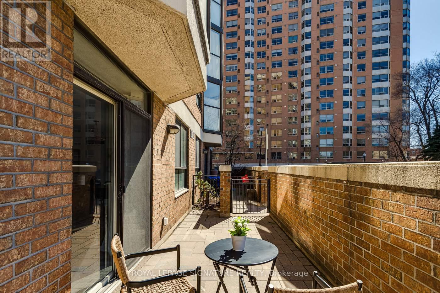 108 - 271 RIDLEY BOULEVARD, Toronto, Ontario