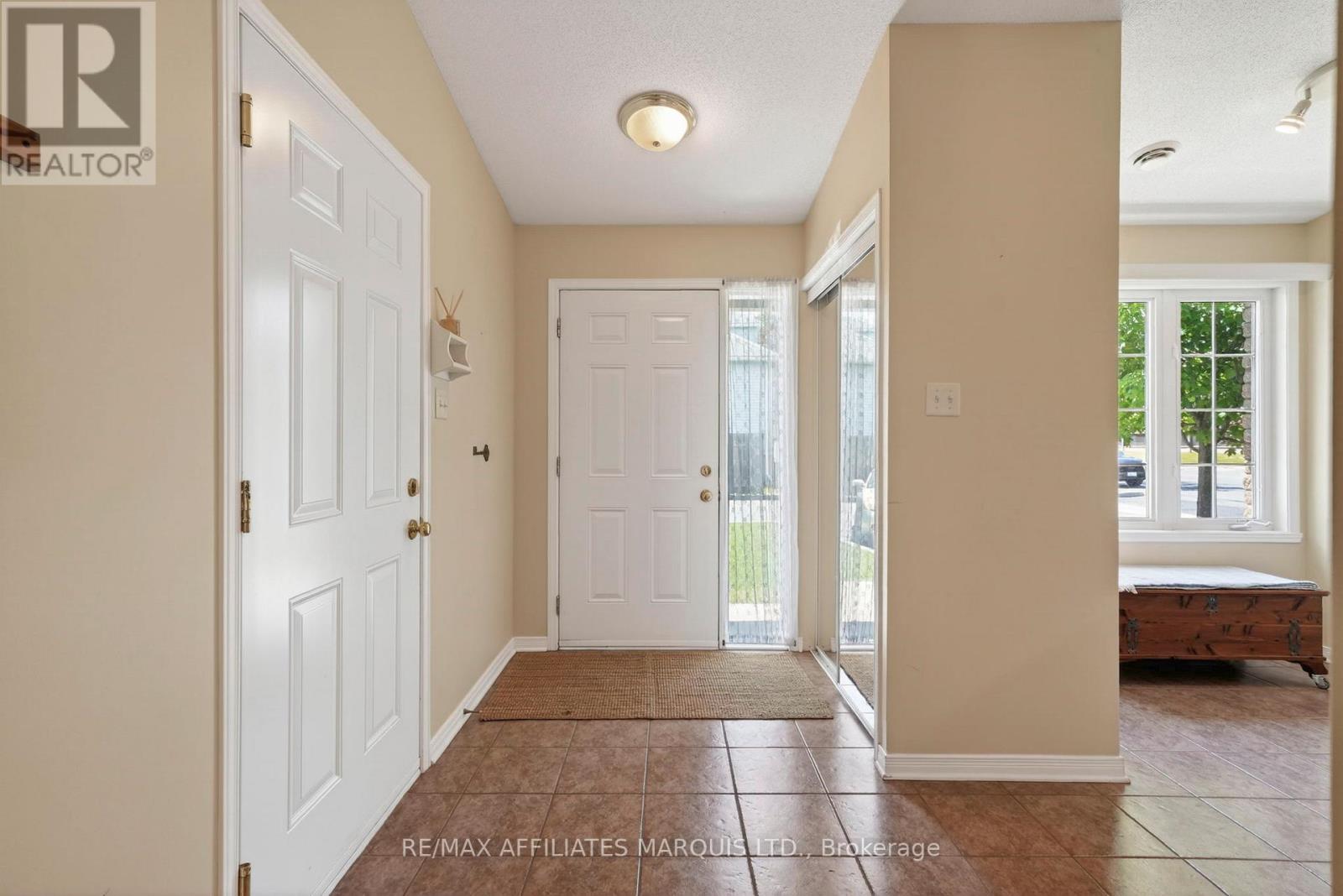 1 - 136 Fourth Street E, Cornwall, Ontario  K6H 2H9 - Photo 5 - X13424198