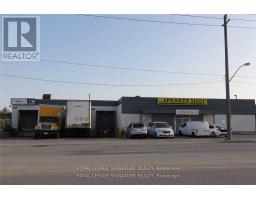 2 - 59 COMSTOCK ROAD, Toronto, Ontario