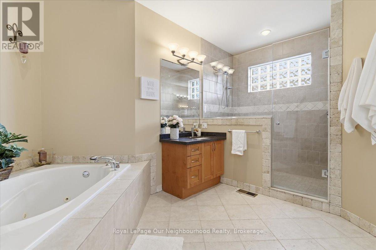 1879 Appleview Road, Pickering, Ontario  L1V 1T7 - Photo 17 - E12925884