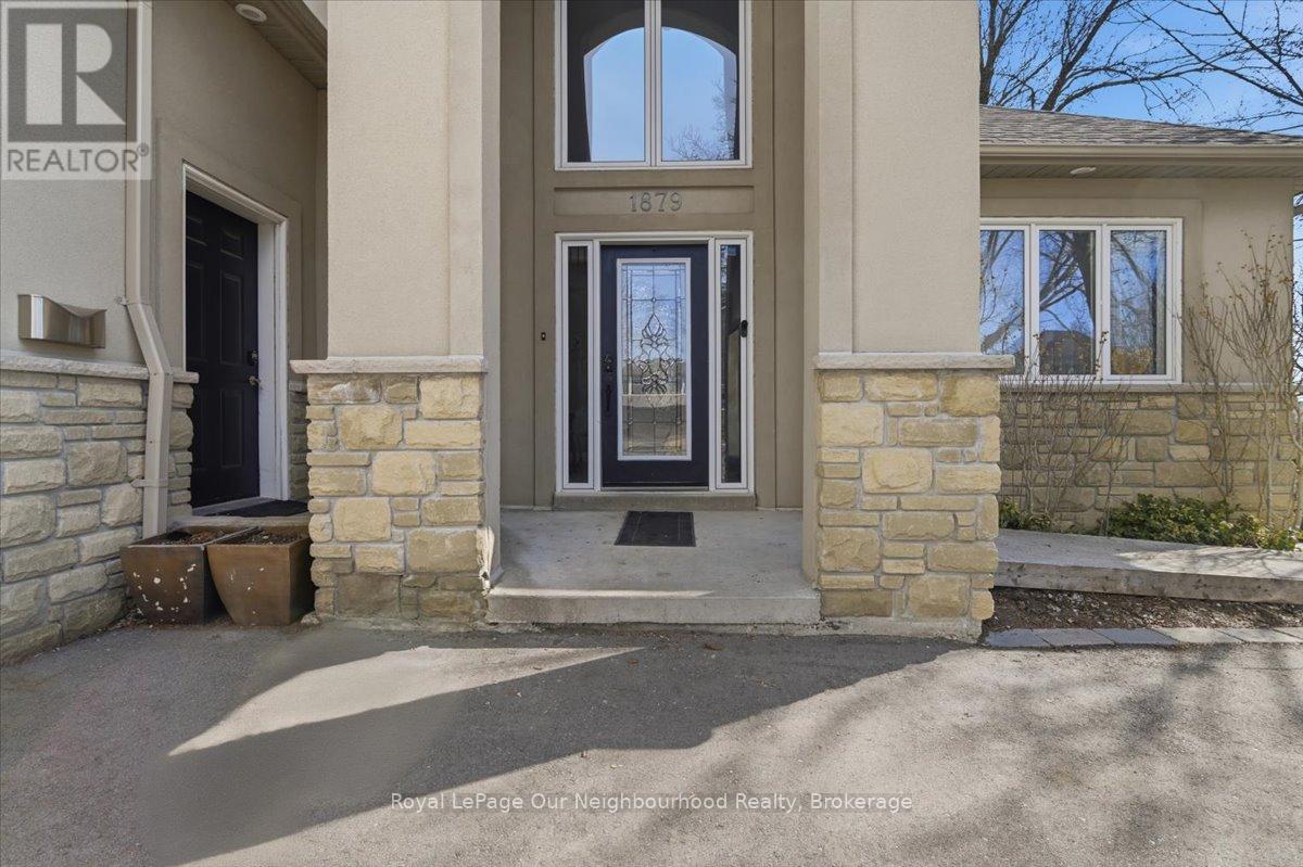 1879 Appleview Road, Pickering, Ontario  L1V 1T7 - Photo 2 - E12925884