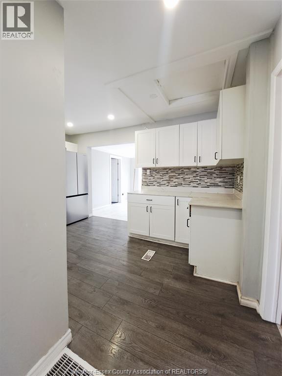 1621 California Avenue, Windsor, Ontario  N9B 3A4 - Photo 8 - 26013646