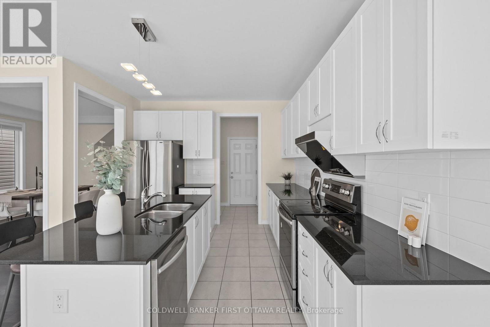 657 Dundonald Drive, Ottawa, Ontario K2J 6C6 - Photo 11 - X13423662