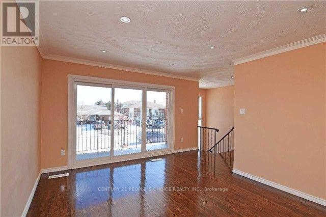 7288 SIGSBEE DRIVE, Mississauga, Ontario